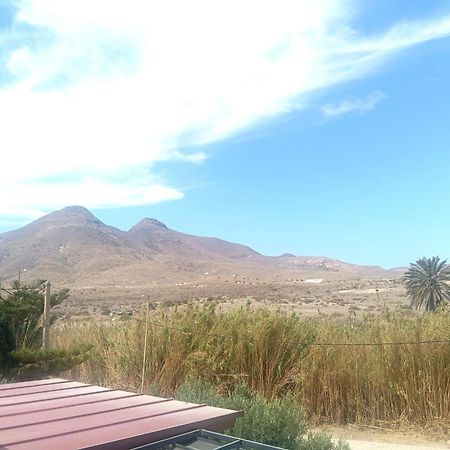 Hostal Casa Emilio Almeria Exterior photo