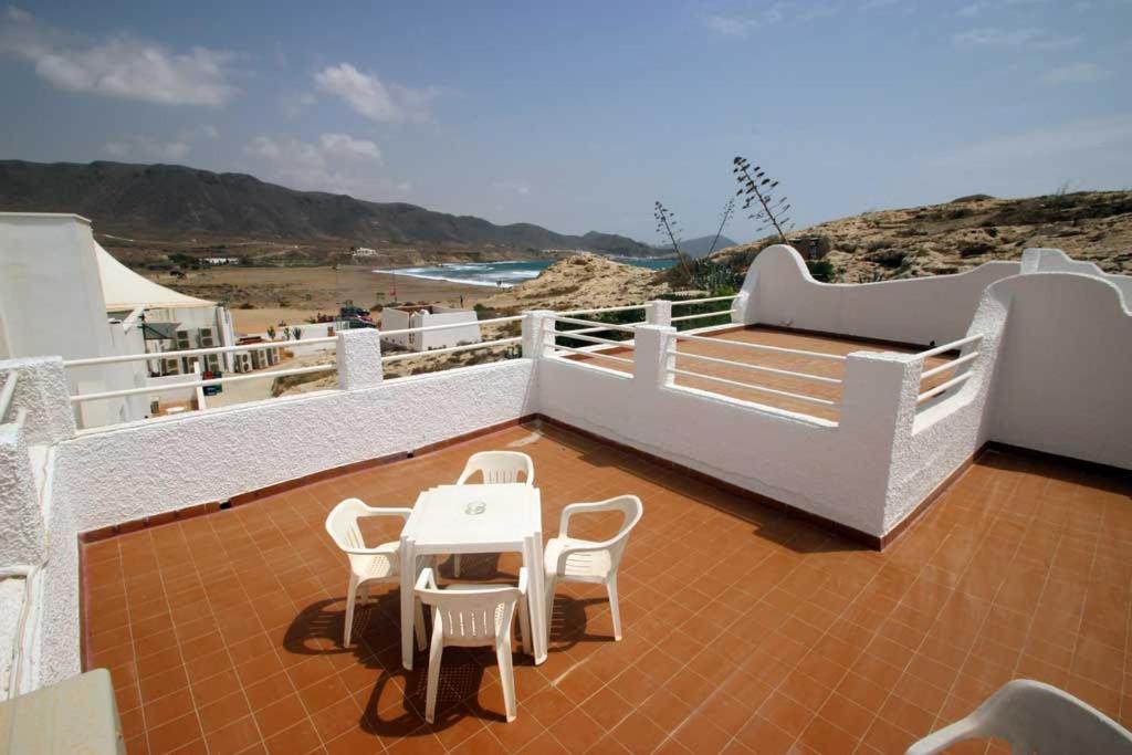 Hostal Casa Emilio Almeria Exterior photo