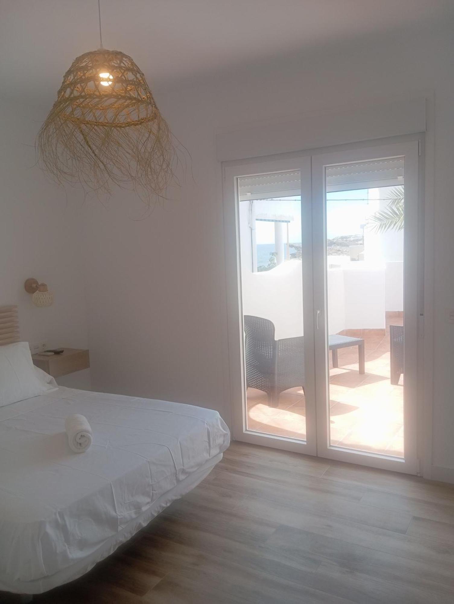 Hostal Casa Emilio Almeria Exterior photo